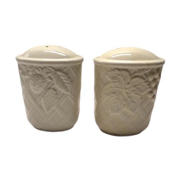 Vintage Mikasa English Countryside White Salt & Pepper Shakers Stoneware